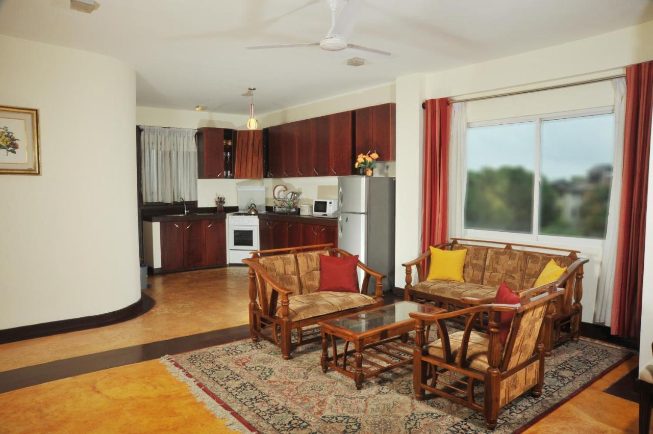 Hotel Prestige Court Residencies Dehiwala-Mount Lavinia Zewnętrze zdjęcie